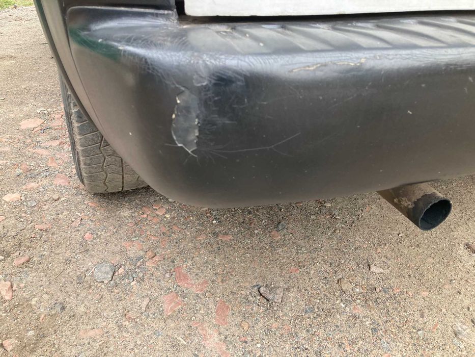 Бампер задний Opel Combo 2005 года б/у