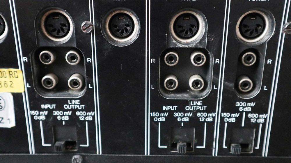 Усилитель Dual CV 1500 идеал 100 Wat 13 кг.