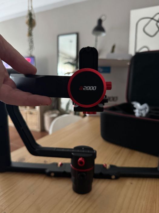 Estabilizador/Gimbal FEIYUTECH a2000 Kit Dual Grip