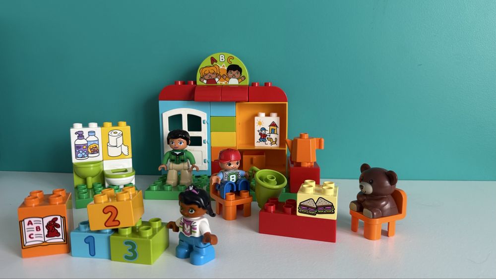 Lego duplo 10833 przedszkole