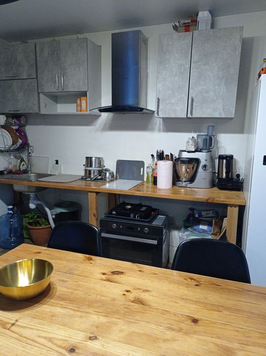 Новий будинок в передмісті Чернігова.