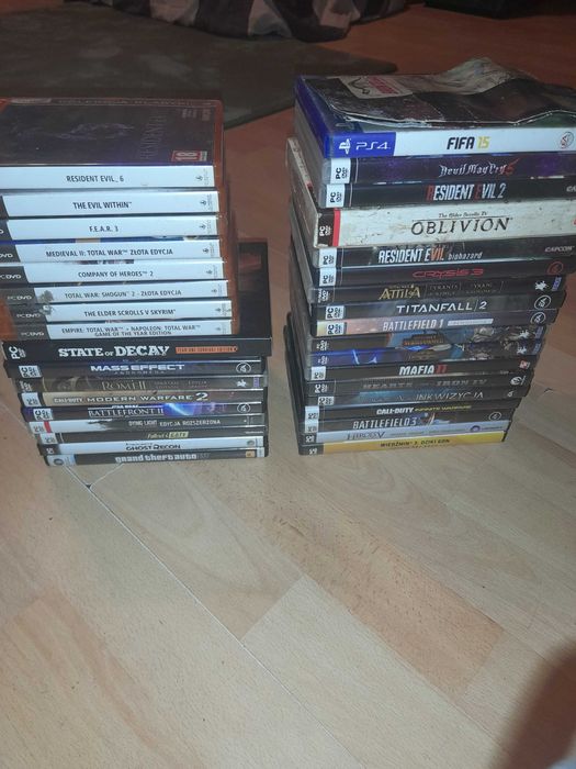 Sprzedam Gry na komputer