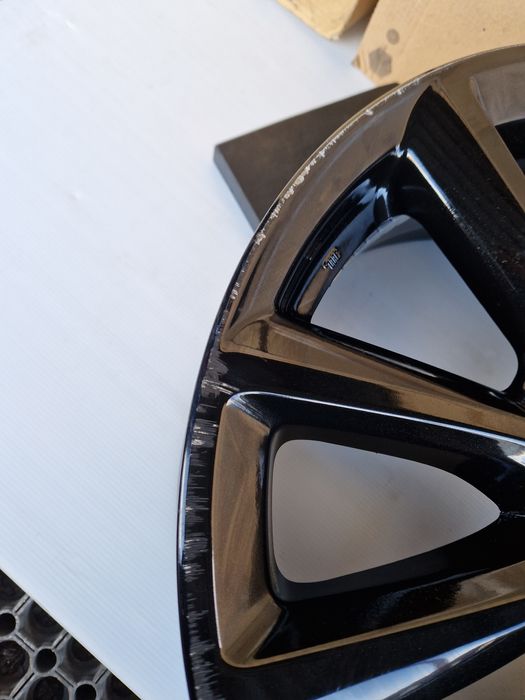 Alufelga Mazda 3/ 7,0 Jx18"/ ET 45/ 5x114,3 / BM