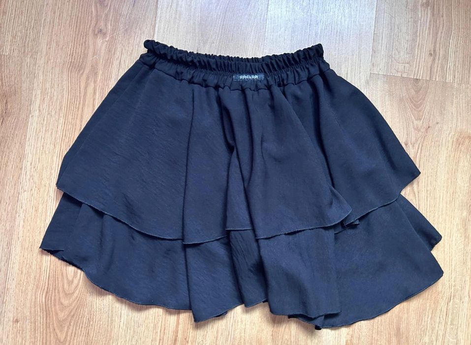 Spodnico spodenki zwiewne falbana M L
