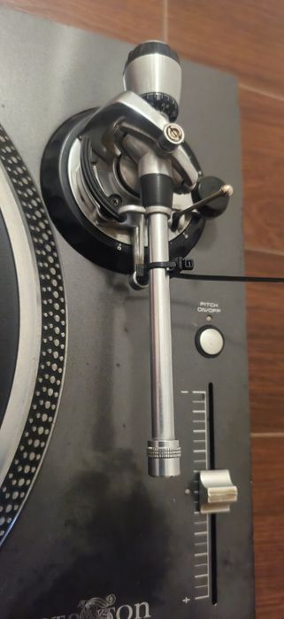 Gramofony Technics SL 1210 MK2 i Stanton STR8 150 MK1