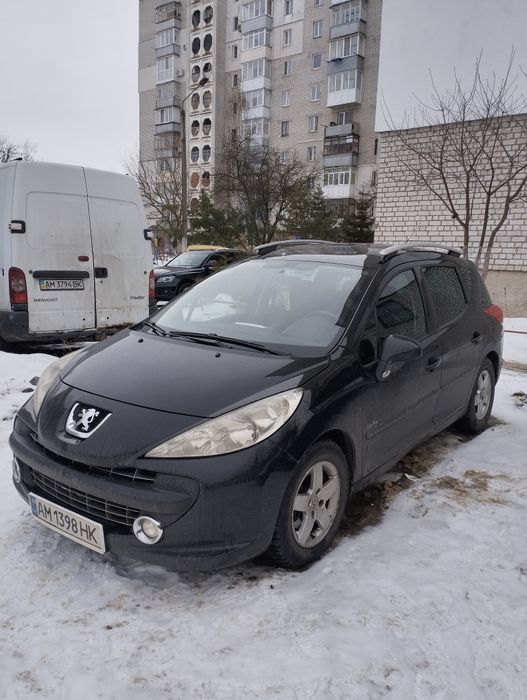 Продам Пежо 207.