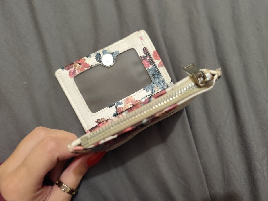 Porta moedas florido