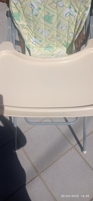 Cadeira criança/mesa impecável