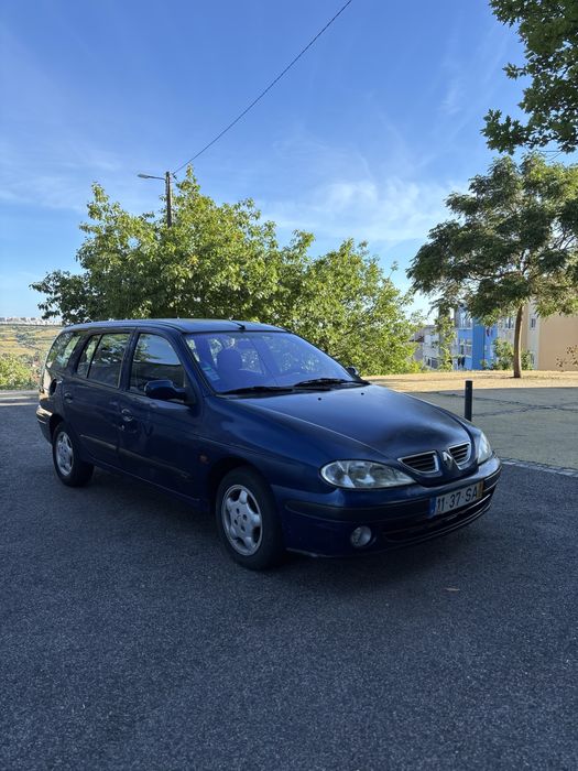 Renault Mégane 1.4 em bom estado