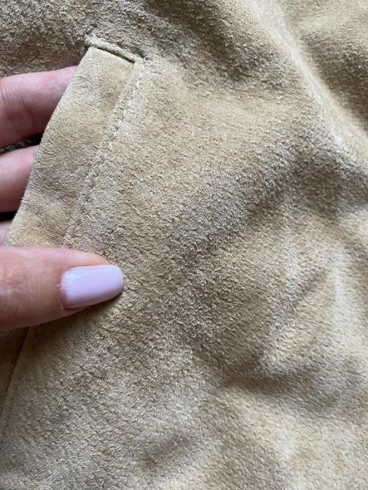 Курточка від Stradivarius