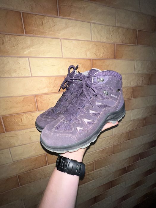 Берці Lowa gore-tex