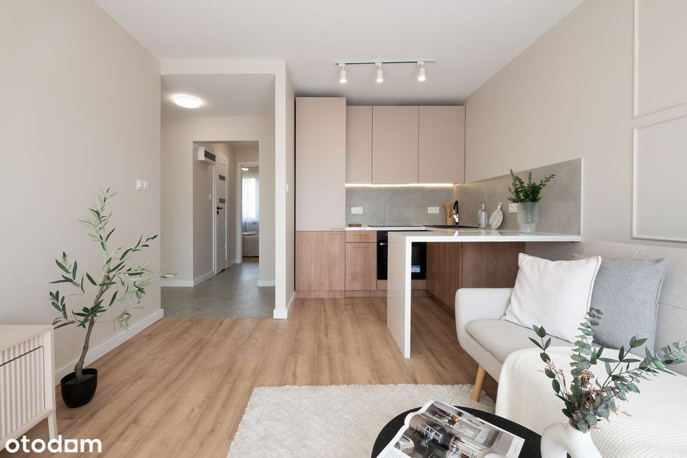 Wykończone M2^ Blok z Cegły! 1 Piętro^ Balkon^ Zabudowy i AGD w Cenie