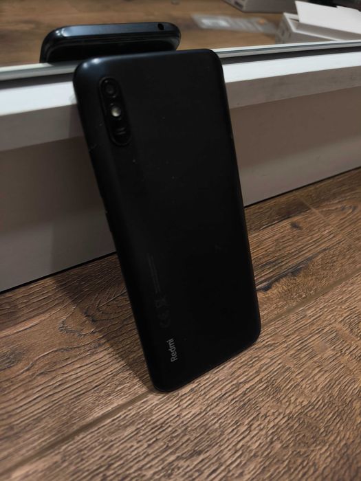 Xiaomi 9 телефон смартфон