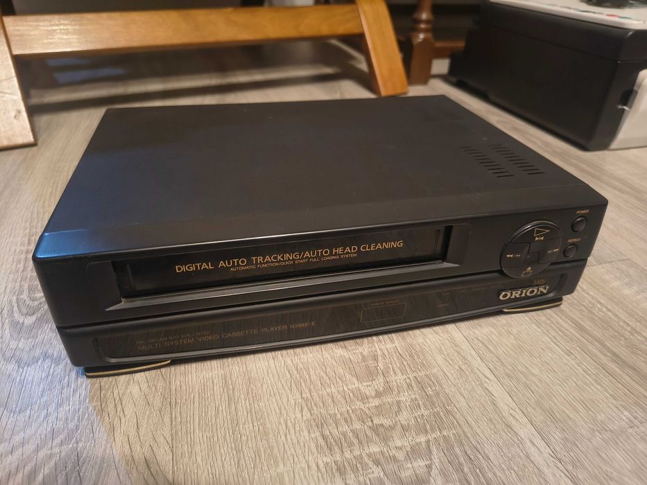 Magnetowid ORION N388E Odtwarzacz VHS