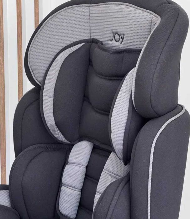 Автокрісло 9-36 кг з 1 до 12 років універсальне з бустером