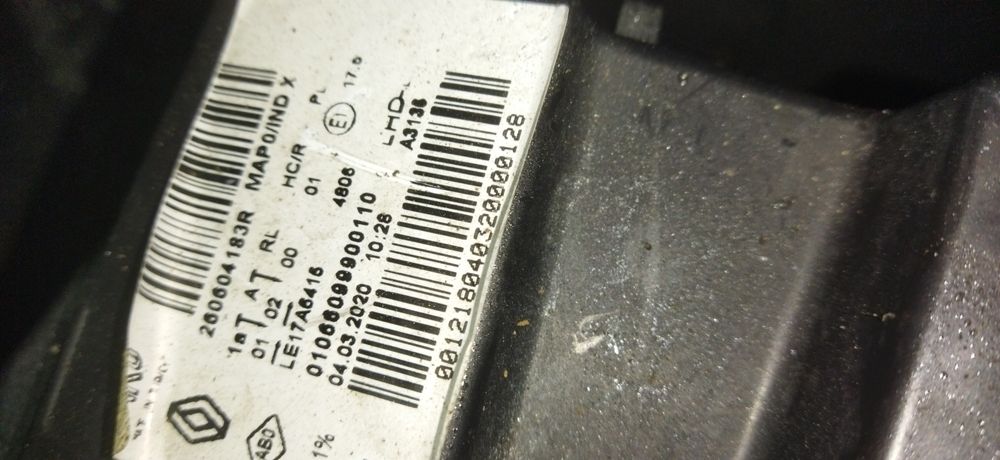 Renault Clio 5 farol