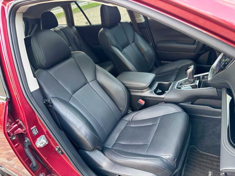 Продам Subaru Outback 2022