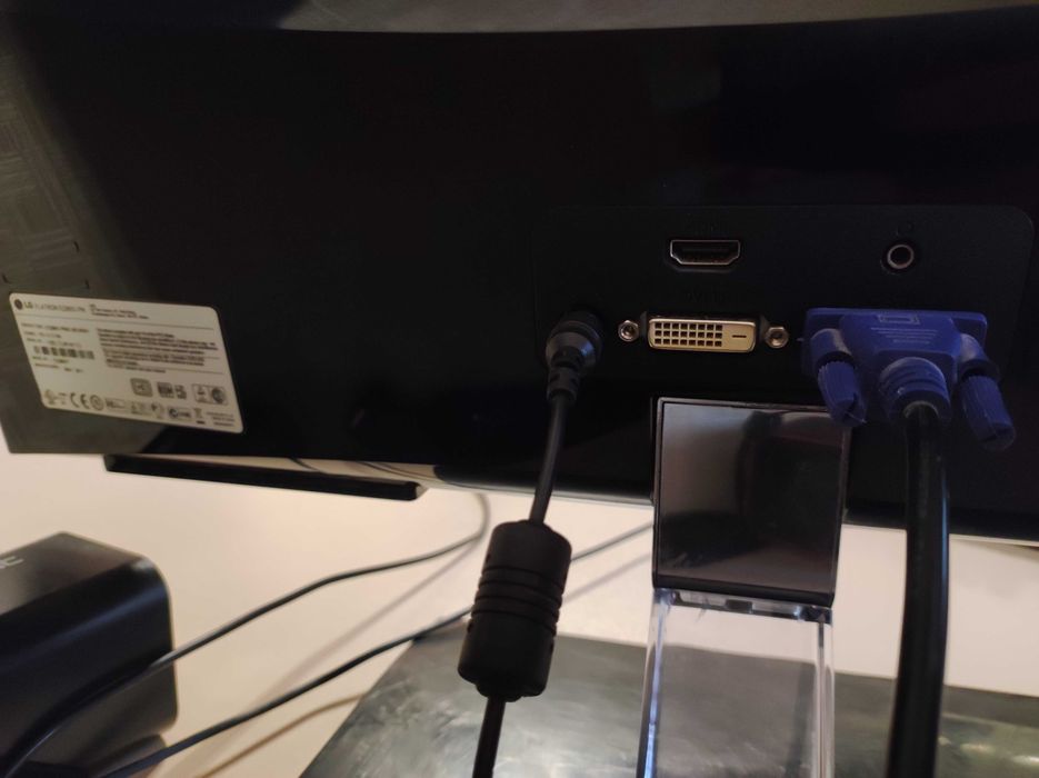 Монітор LG 22 дюйми hdmi