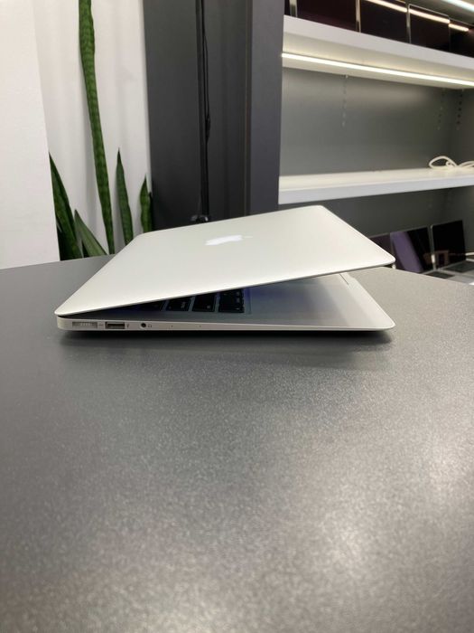 Ноутбук MacBook Air 13” 2015 i5/8/256 ГАРАНТІЯ 97374