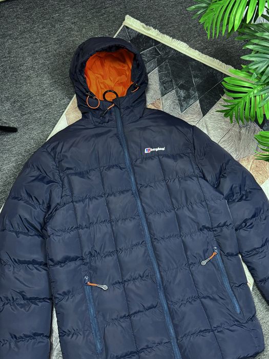 Пуховик Berghaus зимняя куртка размер Л