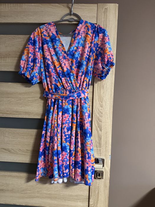 Sukienka letnia delikatna