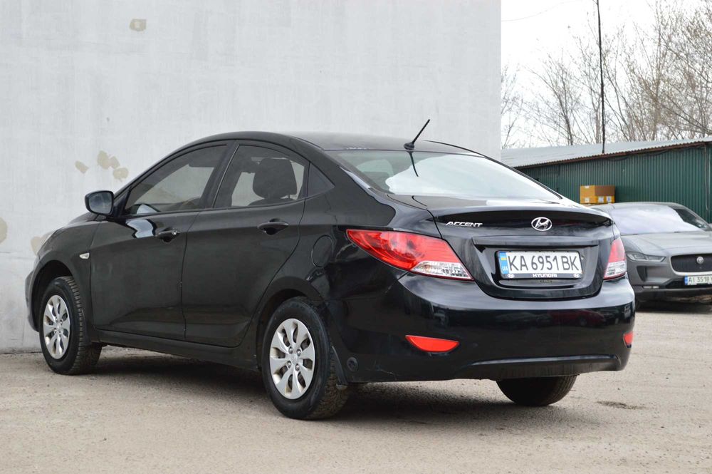 Hyundai Accent 2018 року 1.4 газ/бегзин