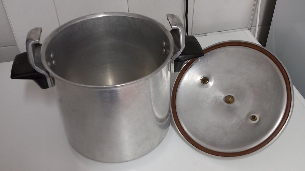 PANELA DE PRESSÃO SILAMPOS 8 Lts. Casa Cozinha Restauração Qualidade.