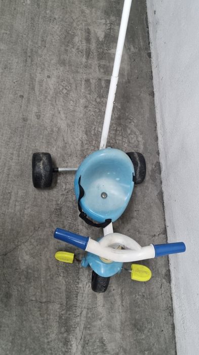 Triciclo para criança