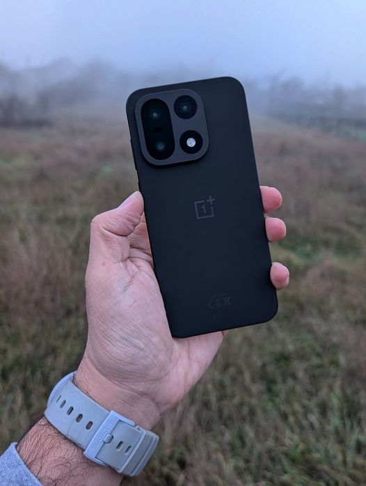 OnePlus 15 (16/512 Global 2физ сим есим 7300 мАч монстр АКБ, ОТА ОБНОВ