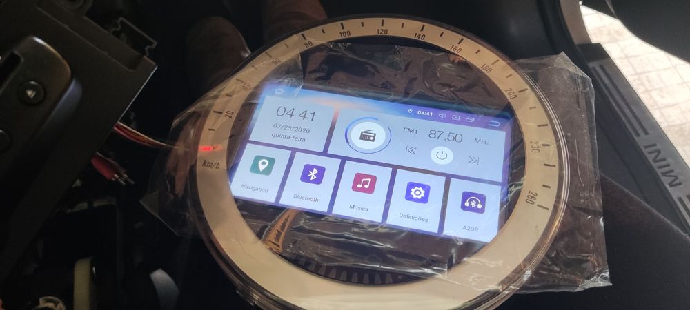 Radio Mini Cojntryman R60