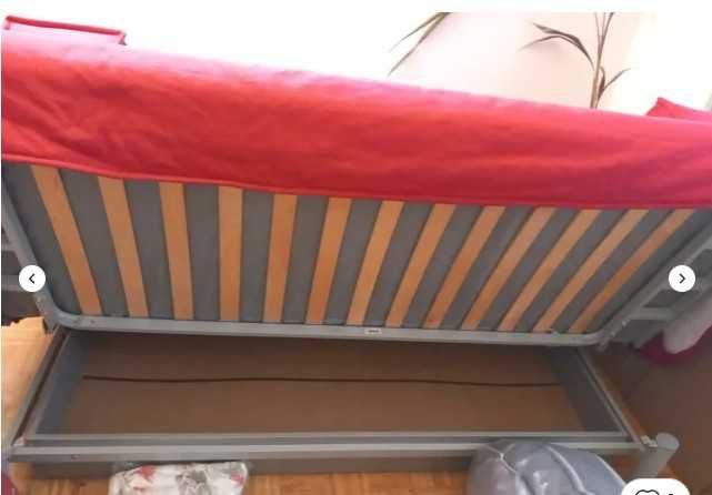 Sofá.  Sofa- cama 2 em 1 com arrumação IKEA