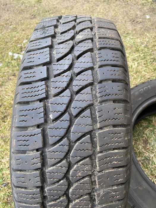 Opony zimowe - 195/60 R16C