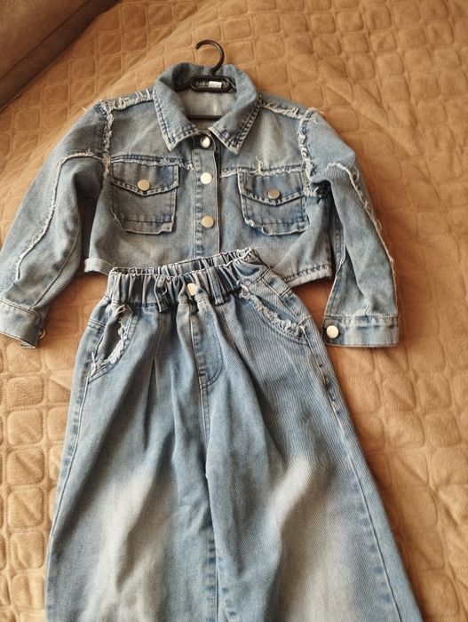 Костюм джинсовий на дівчинку