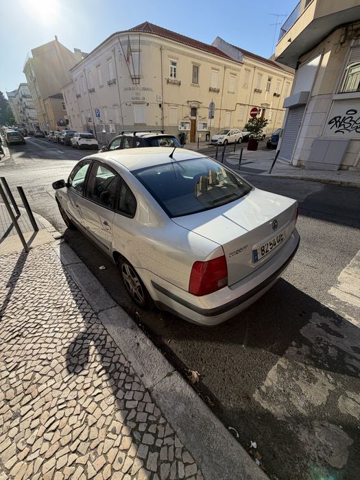 Volkswagen Passat — fotografia 4