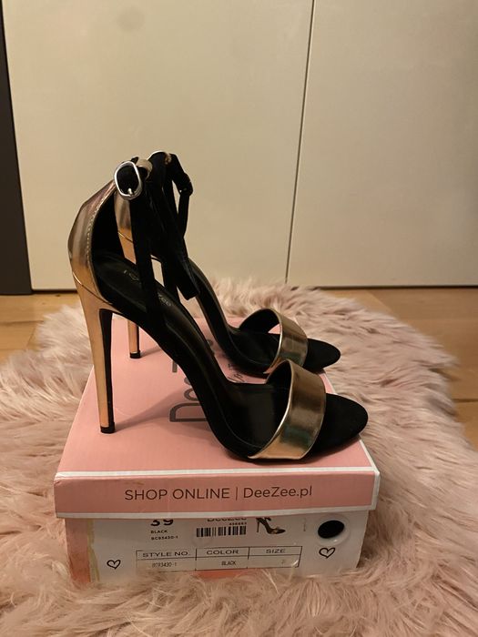 Buty na obcasie /  szpilki / sandaly  DeeZee NOWE