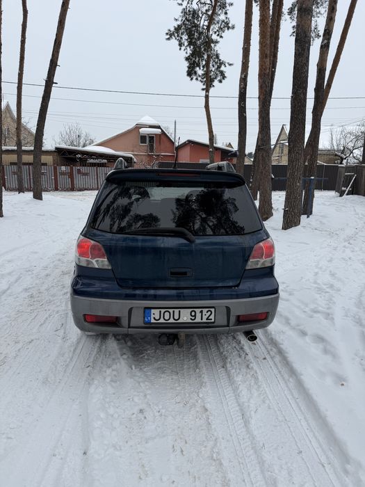 Mitsubishi Outlander 2.0 газ/бензин 4*4 механика 2007 года