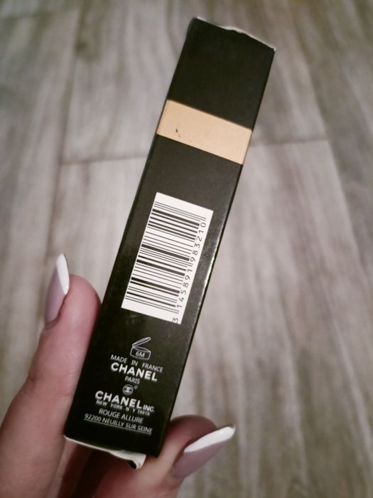 Nowy błyszczyk do ust