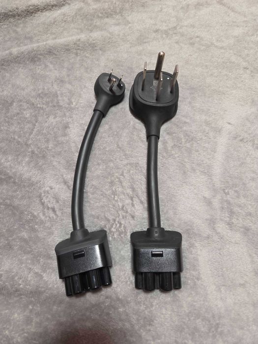 Адаптер зарядного устройства Tesla Gen 2 NEMA 14-50 Adapter