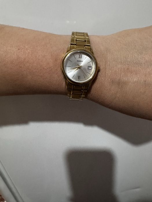 Годинники Casio.