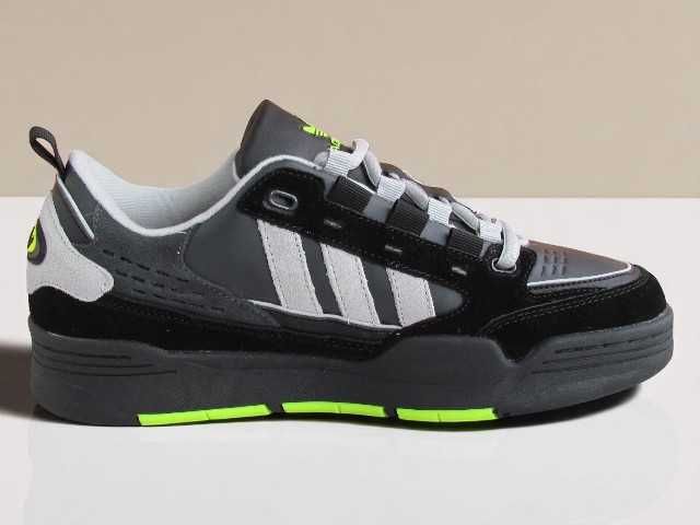 Кросівки чоловічі Adidas 2000, кроссовки Адідас 2000 (0101), (0133)