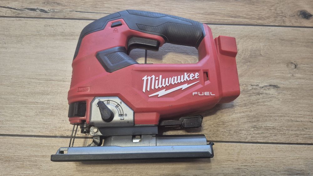 Milwaukee Fuel Wyrzynarka Bezszczotkowa M18 FJS-0X