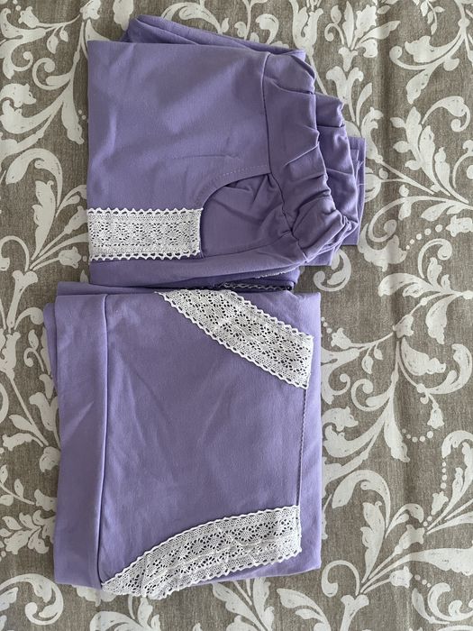 Fato de treino lilas com renda