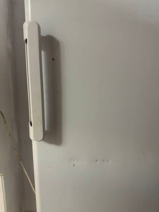 Продам морозильну камеру