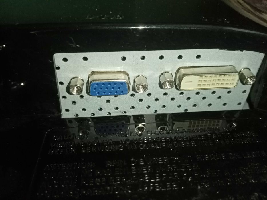 Sprzedam Monitor 19"