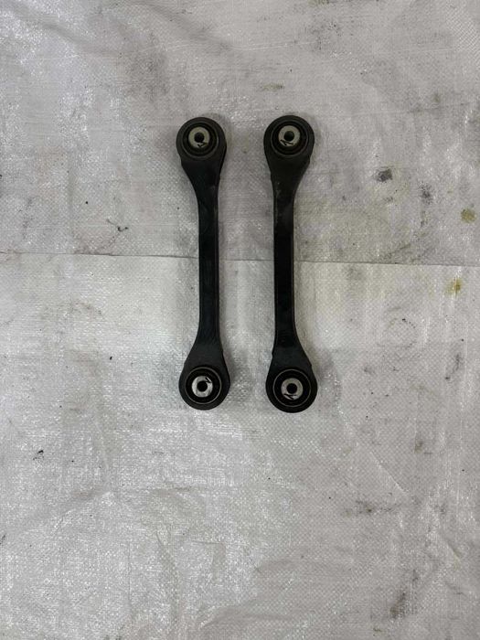 Ричаги задни задньої балки левий правий  а4 б8 Audi Q5 Ауди Кью 09-17
