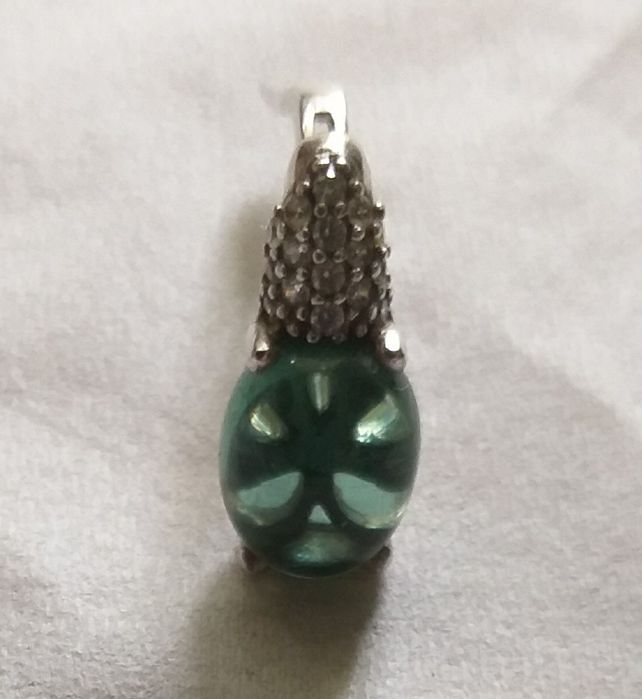 Срібні сережки,  родовані .