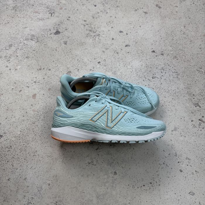 Жіночі кросівки New Balance Fresh Foam 860 V12 W860B12 Оригінал