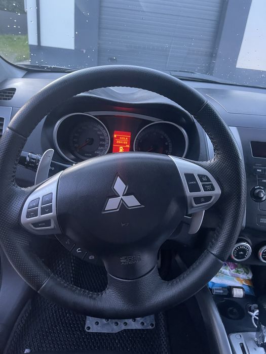 Продам Mitsubishi Otlander XL