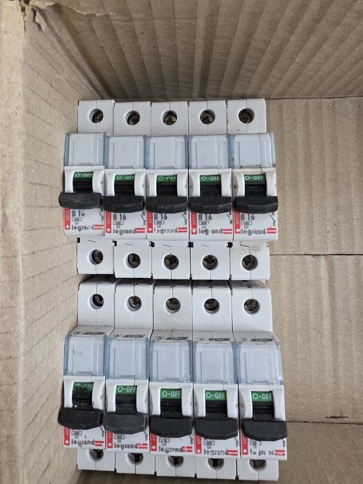 Wyłącznik nadprądowy legrand B16