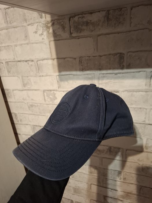 Czapka z daszkiem dżokejka fusalp granatowa